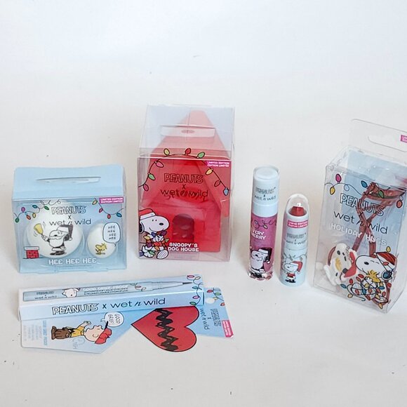 Snoopy Wet N Wild Peanuts Holiday Collection Makeup Lot of 6 Pieces BNIP - Picture 1 of 14